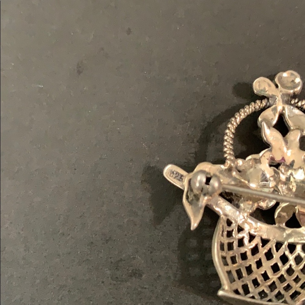 Vintage Sterling Silver Flower Basket Brooch - Picture 6 of 15